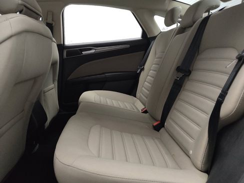 Used 2018 Ford Fusion S image 18