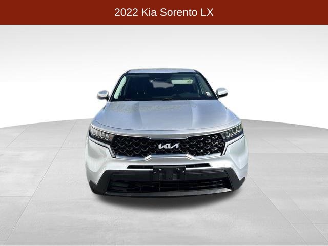 Used 2022 Kia Sorento LX AWD/4WD image 2