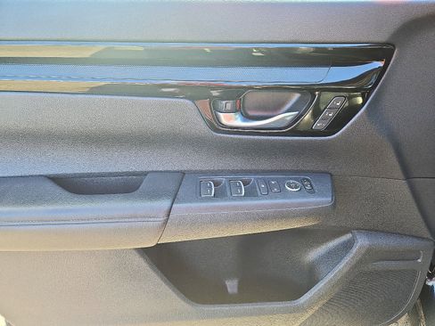 Used 2025 Honda CR-V EX-L image 14