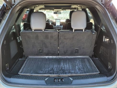 Used 2020 Ford Explorer ST w/ Premium Technology Package image 11