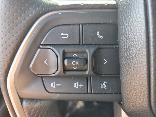 Used 2026 Toyota 4Runner SR5 RWD image 26