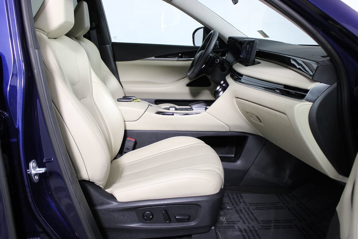 Used 2023 INFINITI QX60 Pure FWD image 24