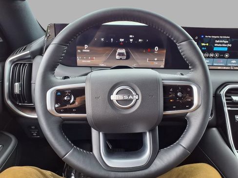 Used 2026 Nissan Armada SL AWD/4WD image 16