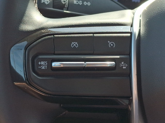 Used 2023 Chevrolet Colorado ZR2 AWD/4WD image 22