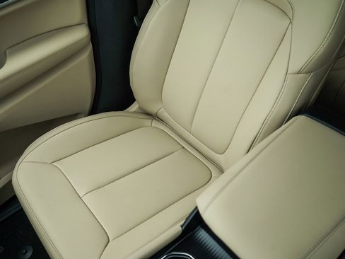 New 2025 Jeep Grand Cherokee Limited w/ Trailer Tow Package image 25