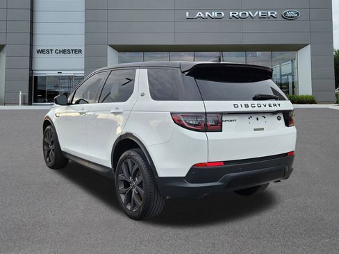 Certified 2023 Land Rover Discovery Sport SE image 3