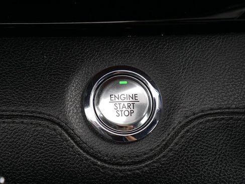 Used 2019 Lincoln Navigator Reserve AWD/4WD image 36
