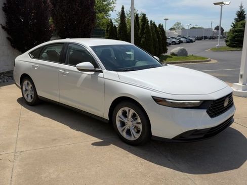 New 2026 Honda Accord LX image 7