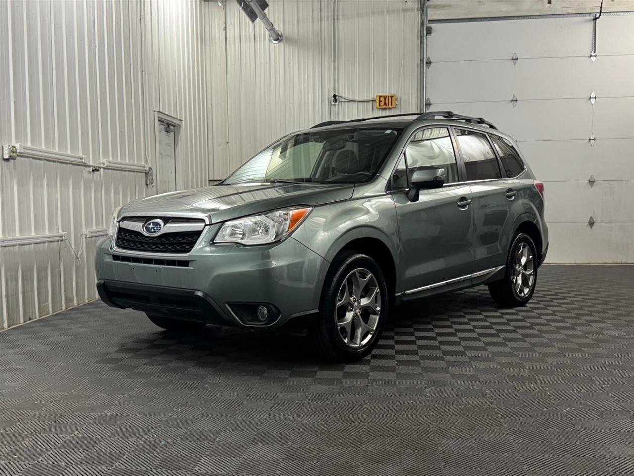 Used 2016 Subaru Forester 2.5i Touring w/ Eyesight & Navigation System AWD/4WD image 1