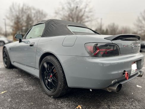 Used 2003 Honda S2000 image 12