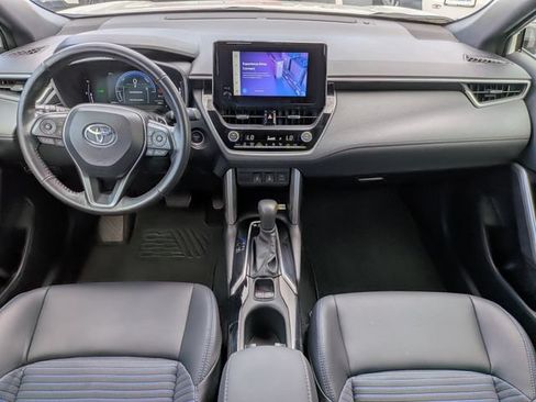 Used 2023 Toyota Corolla Cross AWD Hybrid w/ Convenience Package image 14