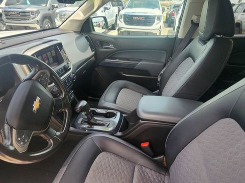 Used 2015 Chevrolet Colorado Z71 RWD image 13