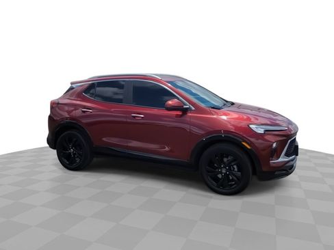 Certified 2024 Buick Encore GX Sport Touring FWD image 9