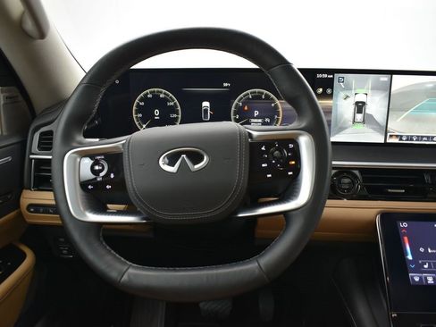 Certified 2025 INFINITI QX80 Sensory image 35