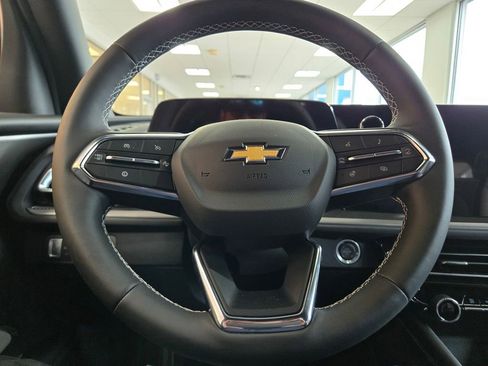 New 2026 Chevrolet Traverse LT image 9