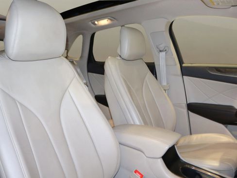 Used 2018 Lincoln MKC Reserve image 18