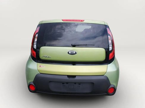 Used 2015 Kia Soul + FWD image 7