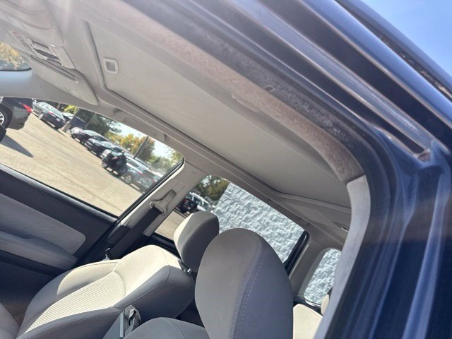 Used 2017 Subaru Forester 2.5i Premium w/ All-Weather Package AWD/4WD image 11