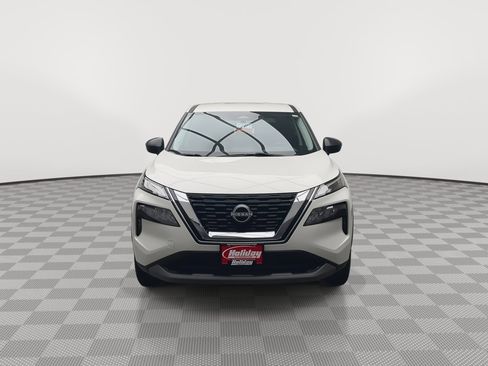 Used 2023 Nissan Rogue S image 28