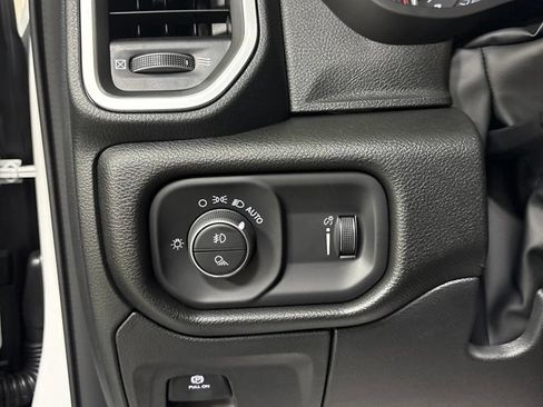 New 2026 RAM 1500 Express AWD/4WD image 11