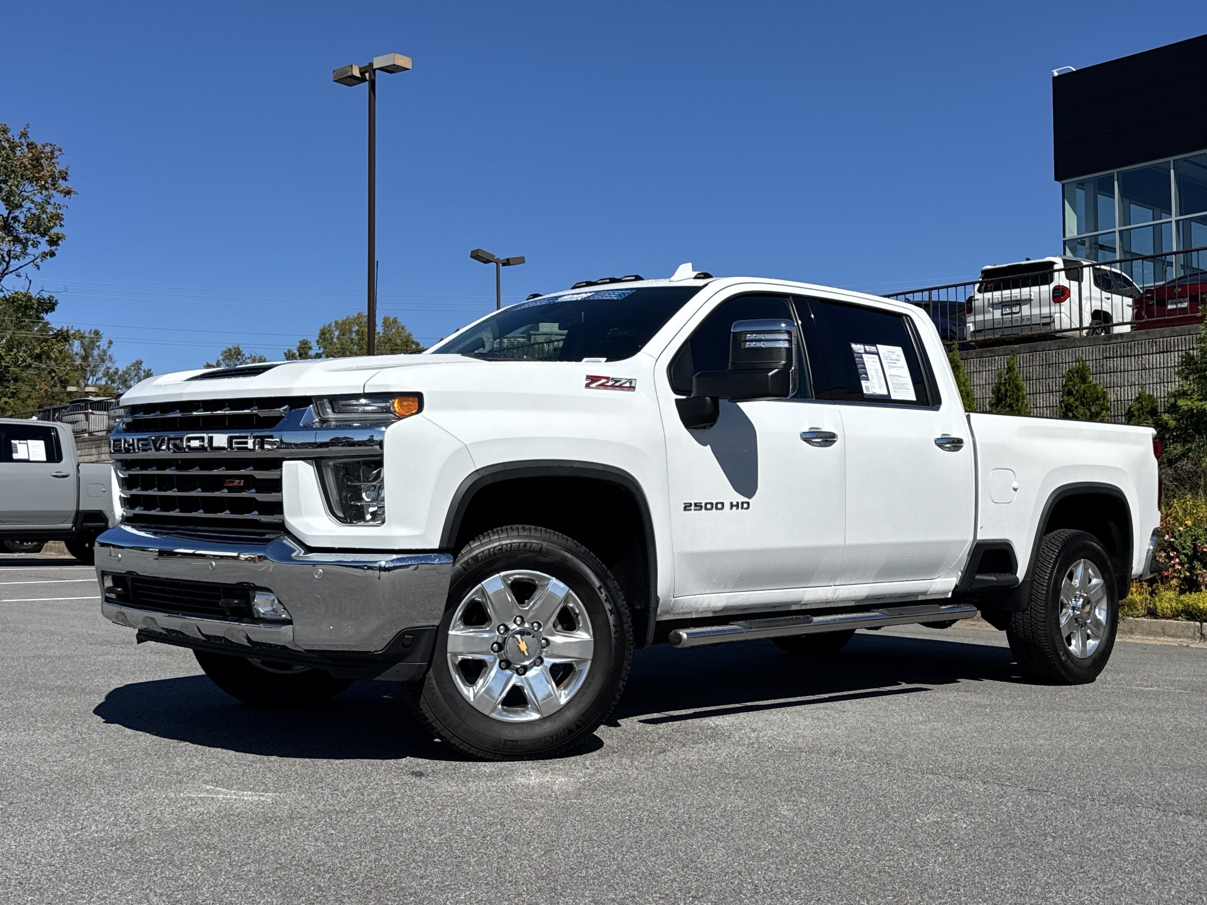 Used 2023 Chevrolet Silverado 2500 LTZ AWD/4WD image 5