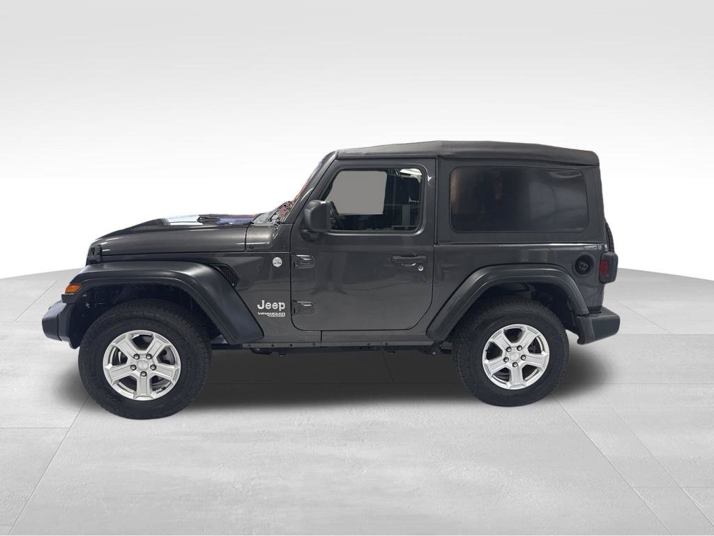 Used 2019 Jeep Wrangler Sport AWD/4WD image 3