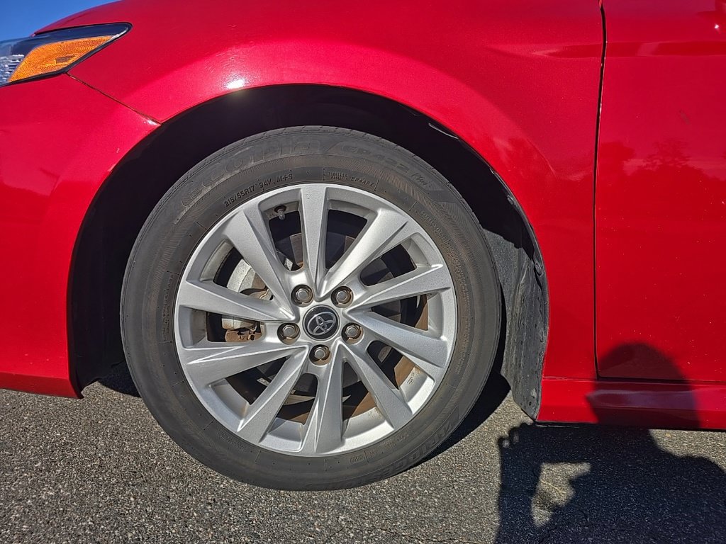 Used 2023 Toyota Camry LE FWD image 30