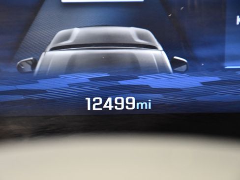 Used 2026 Chevrolet Equinox LT AWD/4WD image 17