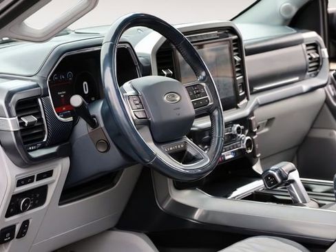 Used 2021 Ford F150 Limited image 17