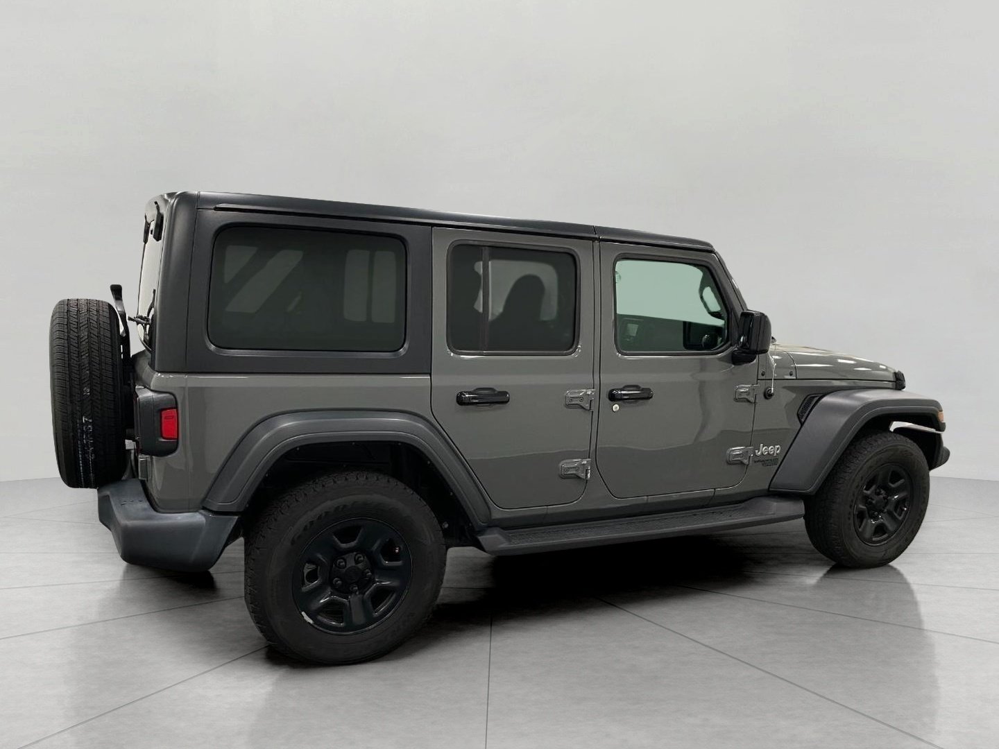 Used 2018 Jeep Wrangler Unlimited Sport AWD/4WD image 33