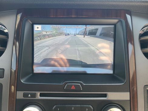Used 2017 Ford Expedition Platinum AWD/4WD image 15