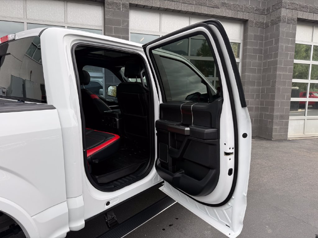 Used 2019 Ford F150 Lariat w/ Equipment Group 502A Luxury AWD/4WD image 41