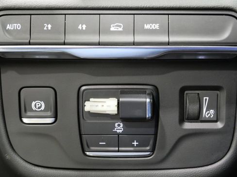 Used 2024 Cadillac Escalade Sport image 16