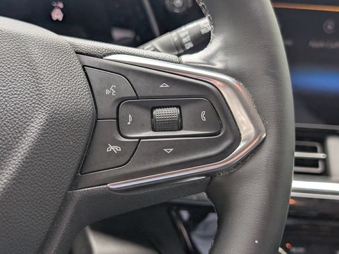 Used 2024 Chevrolet Trax ACTIV w/ Driver Confidence Package FWD image 25