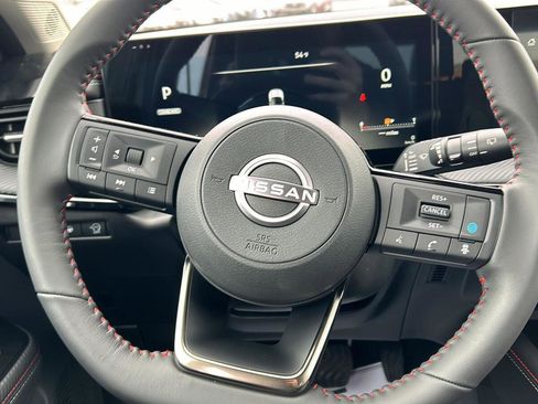 New 2026 Nissan Kicks SR w/ Cold Weather Package image 25