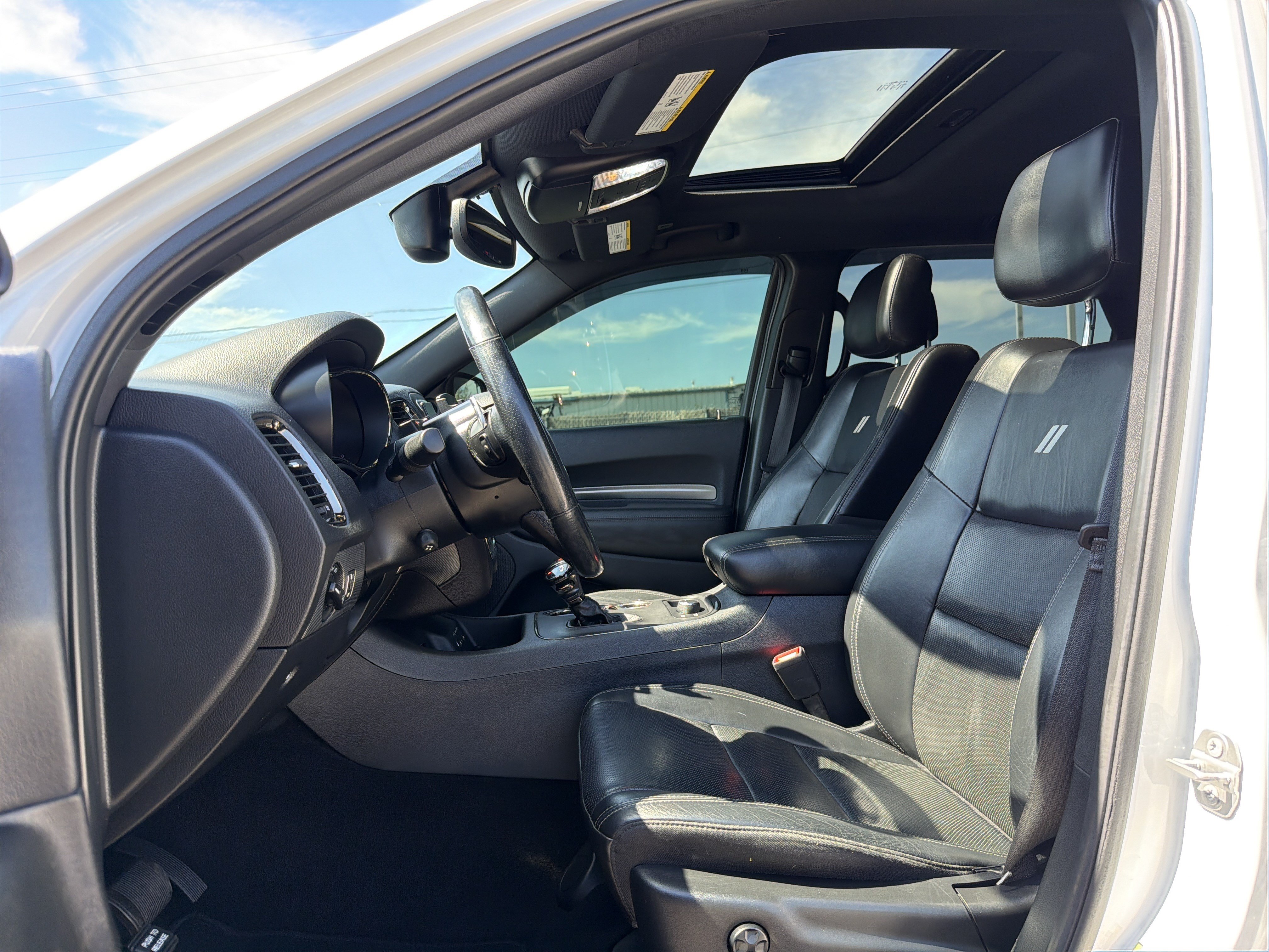 Used 2020 Dodge Durango R/T w/ Blacktop Package AWD/4WD image 10