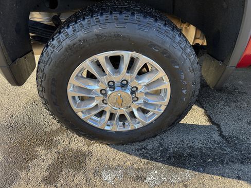 Used 2021 Chevrolet Silverado 2500 High Country image 43