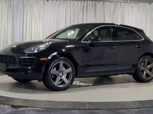 Used 2016 Porsche Macan S image 4