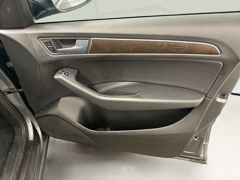 Used 2017 Audi Q5 2.0T Premium image 33