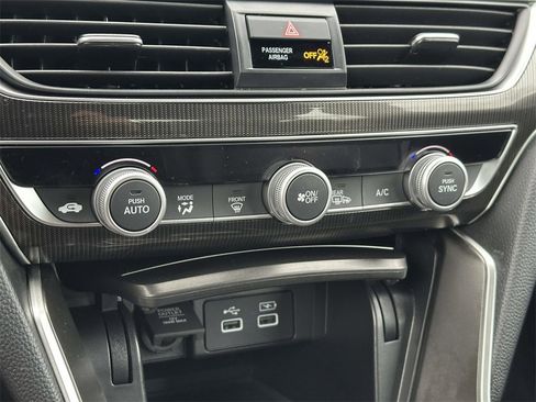 Certified 2022 Honda Accord Sport image 27