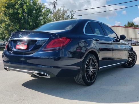 Used 2019 Mercedes-Benz C 300 Sedan w/ Premium Package image 2