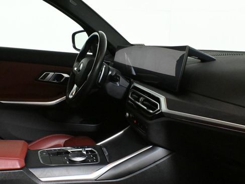 Certified 2023 BMW 330i xDrive Sedan w/ Premium Package image 33