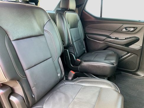 Used 2023 Chevrolet Traverse Premier w/ Redline Edition AWD/4WD image 30