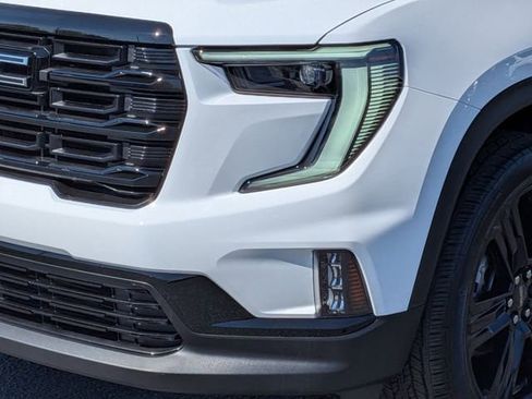 New 2026 GMC Acadia Elevation image 9