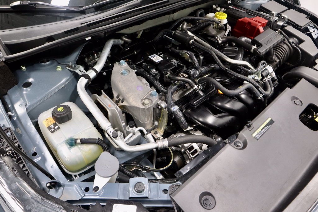 Certified 2025 Nissan Sentra SV w/ SV Premium Package FWD image 17