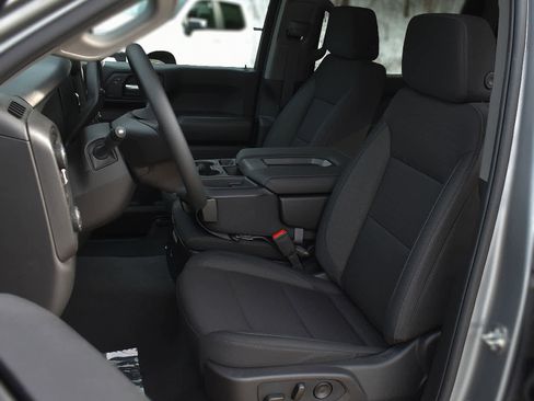 New 2026 Chevrolet Silverado 1500 Custom image 9