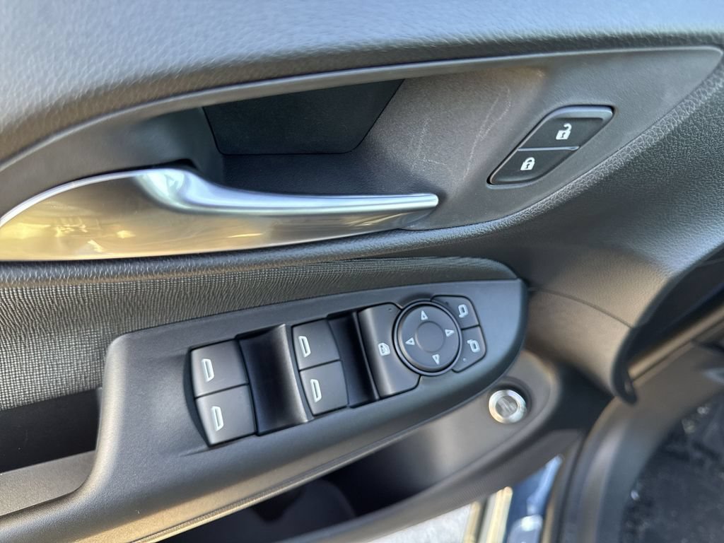 New 2026 Buick Envista Sport Touring FWD image 30