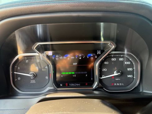 Used 2022 GMC Sierra 3500 Denali AWD/4WD image 15