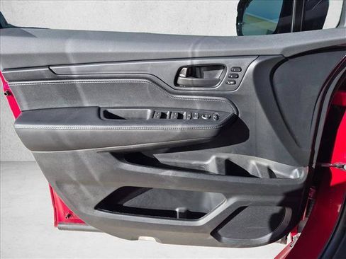 Used 2024 Honda Odyssey Sport image 13