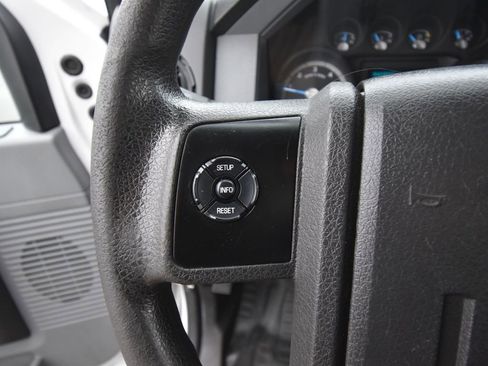 Used 2011 Ford F450 XL w/ PWR Equipment Group image 42